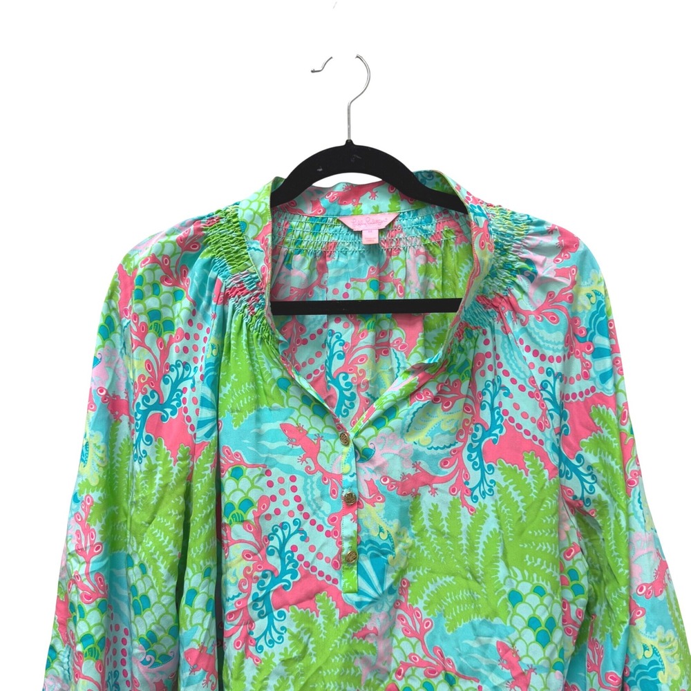 Lilly Pulitzer Silk Blouse Pink Green Tropical Smocked Neck Top Size 14 - Picture 2 of 9